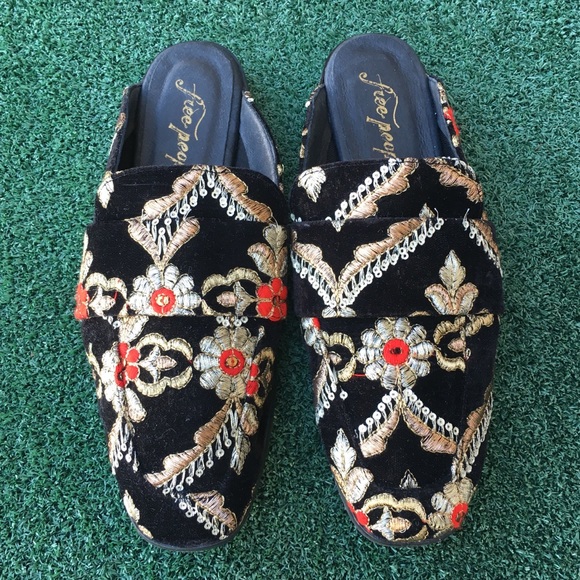 Free People Shoes - Free People At Ease Floral Brocade Loafer Mule 38